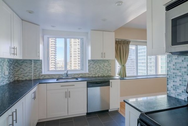 Appartement 2 1/2 Grand Toronto 1 895 $/mois. Appartement à louer Grand Toronto
