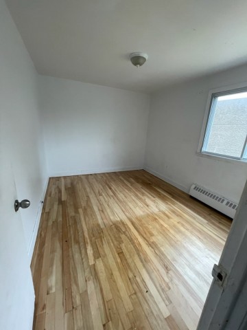 Appartement 2 1/2  925 $/mois. Appartement à louer 