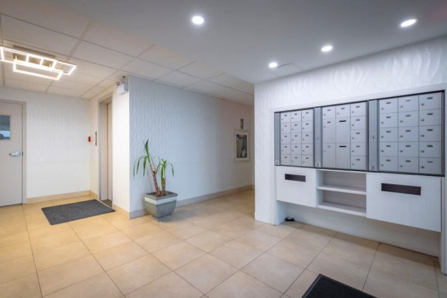 Vancouver Apartment 1 b. $2,175/month. Apartment for rent in Vancouver