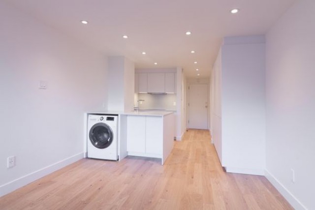 Downtown - Montreal Apartment Studio $1,295/month. Apartment for rent in Downtown - Montreal