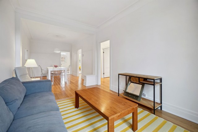 Villeray  2 b. $82/day. Apartment for rent in Villeray