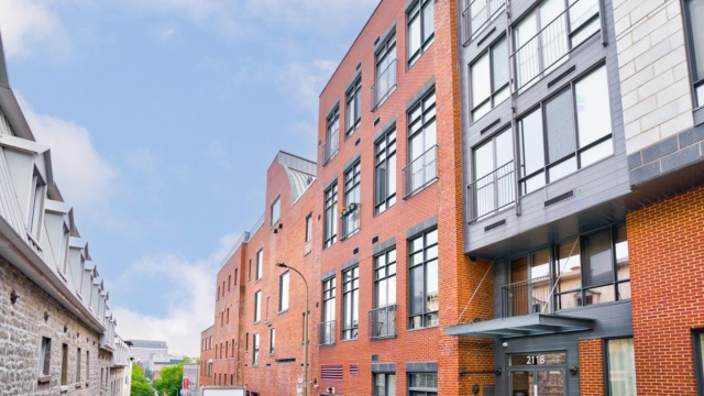Quartier latin and south-central  1 b. $96/day. Apartment for rent in Quartier latin and south-central