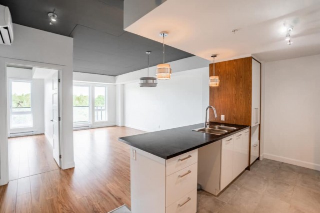 Quebec city Apartment 1-2 b. $1,495/month. Apartment for rent in Quebec city