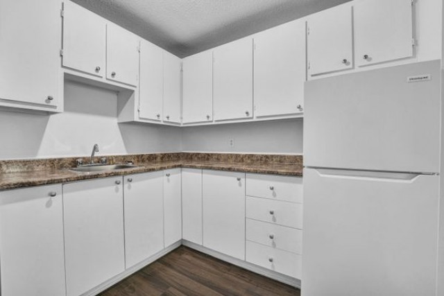 Appartement 2 1/2  1 100 $/mois. Appartement à louer 