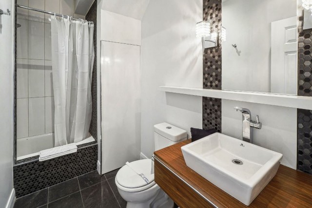  2 1/2 Quartier latin et centre-sud 67 $/jour. Appartement à louer Quartier latin et centre-sud