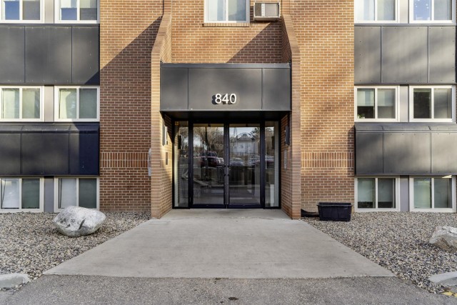 Appartement 4 1/2 Saskatoon 1 710 $/mois. Appartement à louer Saskatoon