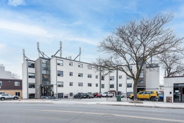 Appartement 2 1/2 Grand Toronto 1 700 $/mois. Appartement à louer Grand Toronto