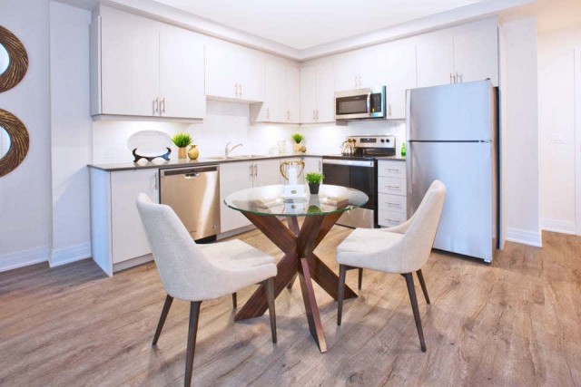 Appartement 4 1/2 Mississauga 2 950 $/mois. Appartement à louer Mississauga