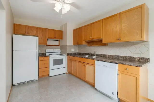 Appartement 5 1/2 Medecine Hat 1 781 $/mois. Appartement à louer Medecine Hat