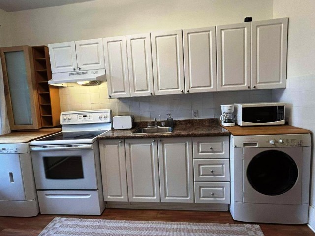 Hochelaga-Maisonneuve  1 b. $55/day. Apartment for rent in Hochelaga-Maisonneuve