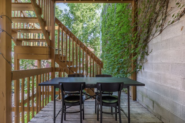  5 1/2 Quartier latin et centre-sud 100 $/jour. Appartement à louer Quartier latin et centre-sud