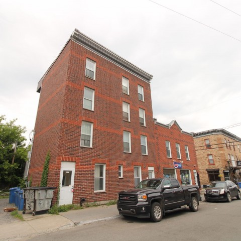 Quebec city Apartment 2 b. $995/month. Apartment for rent in Quebec city