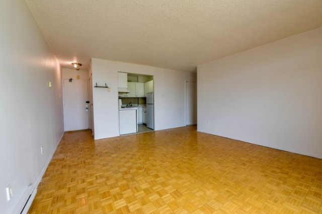  Apartment 1 b. $999/month. Apartment for rent in 