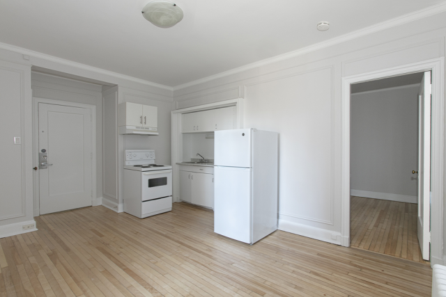 Downtown - Montreal Apartment 2 b. $1,995/month. Apartment for rent in Downtown - Montreal