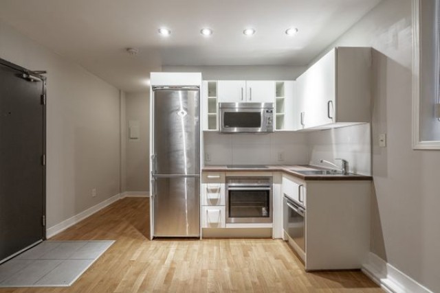 Appartement 1 1/2  1 625 $/mois. Appartement à louer 