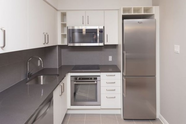 Appartement 4 1/2  2 095 $/mois. Appartement à louer 