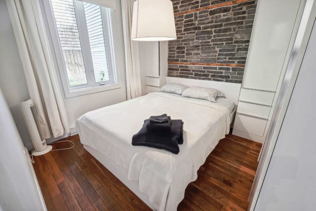  2 1/2 Quartier latin et centre-sud 67 $/jour. Appartement à louer Quartier latin et centre-sud