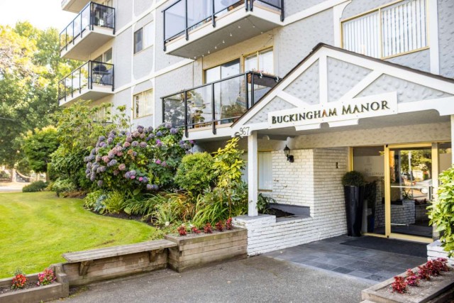 Victoria Apartment Studio $1,760/month. Apartment for rent in Victoria