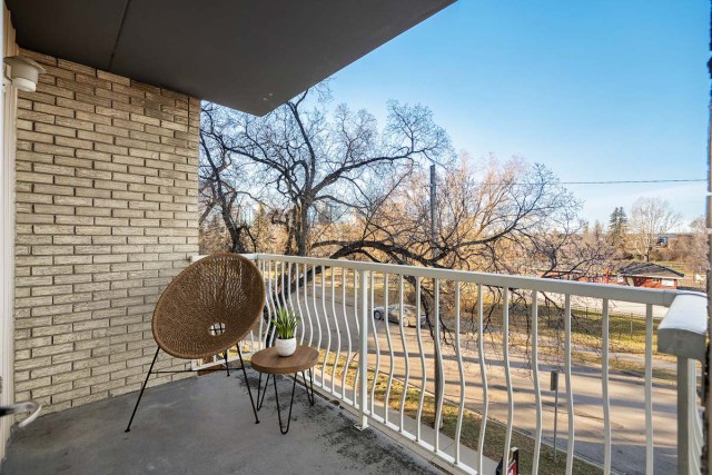 Calgary Apartment Studio $1,650/month. Apartment for rent in Calgary
