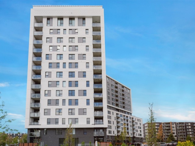 Longueuil Apartment 3 b. $2,900/month. Apartment for rent in Longueuil