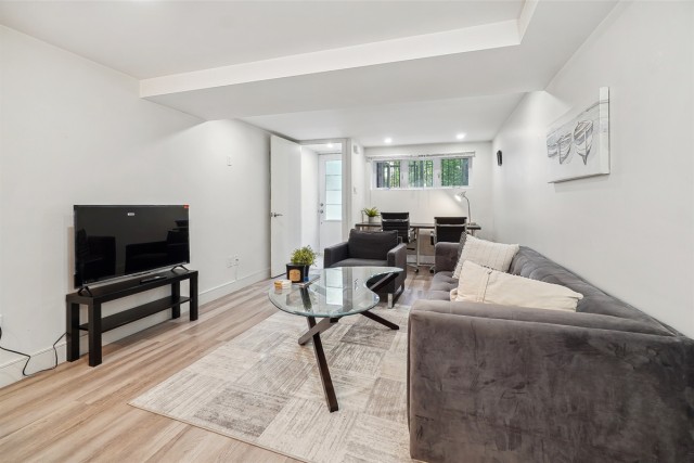  2 1/2 Côte-des-Neiges 58 $/jour. Appartement à louer Côte-des-Neiges