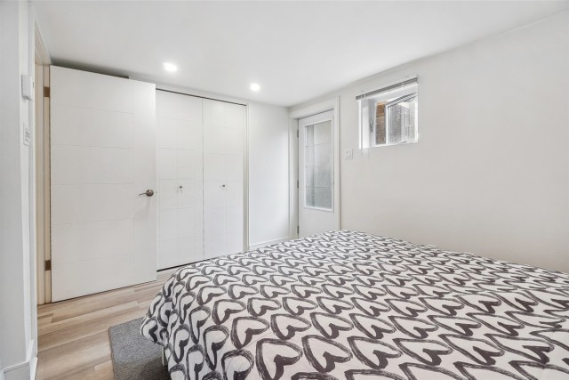  2 1/2 Côte-des-Neiges 58 $/jour. Appartement à louer Côte-des-Neiges