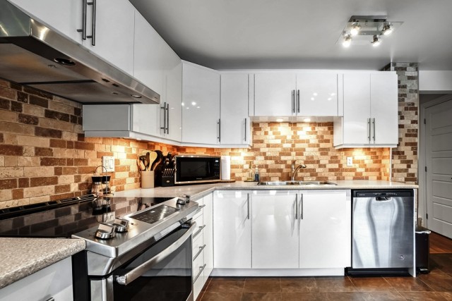 6 1/2 Ville-&Eacute;mard et Côte-Saint-Paul 110 $/jour. Appartement à louer Ville-&Eacute;mard et Côte-Saint-Paul