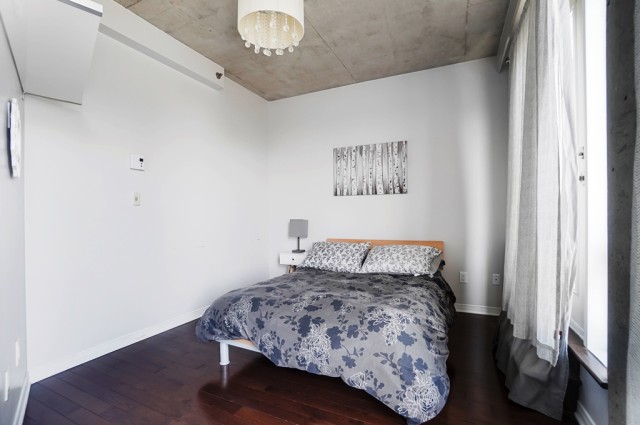 Notre-Dame-de-Grace  2 b. $80/day. Apartment for rent in Notre-Dame-de-Grace