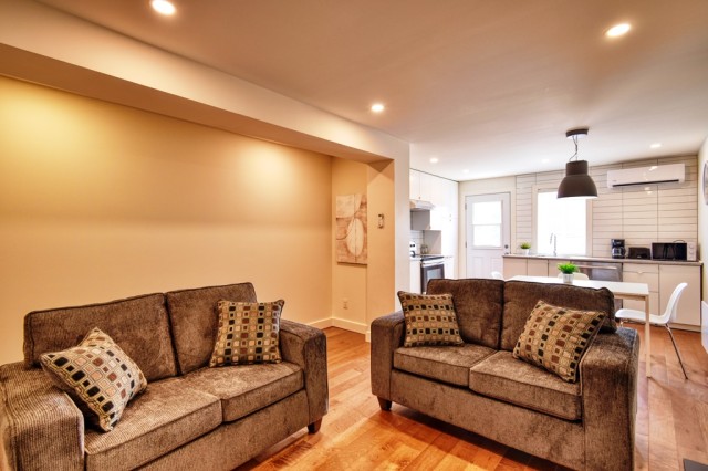 2 1/2 Nouveau-Rosemont et Mercier 50 $/jour. Appartement à louer Nouveau-Rosemont et Mercier