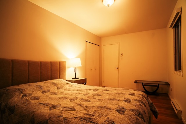  4 1/2 Ste-Rose 84 $/jour. Appartement à louer Ste-Rose