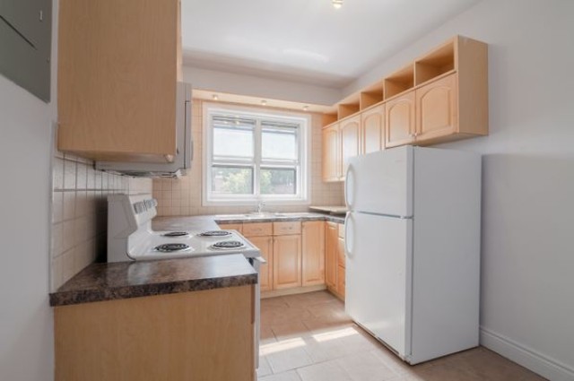 Cote-des-Neiges Apartment 1 b. $1,394/month. Apartment for rent in Cote-des-Neiges