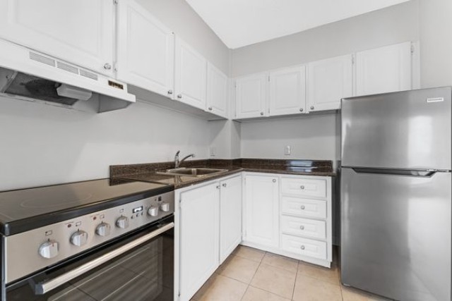 Appartement 2 1/2  1 695 $/mois. Appartement à louer 