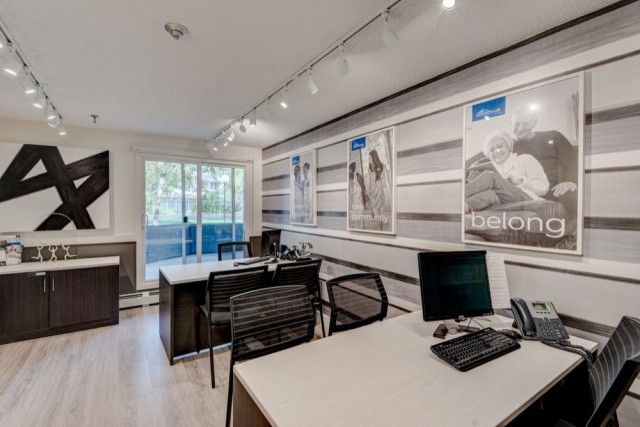 Calgary House Studio $1,949/month. Apartment for rent in Calgary