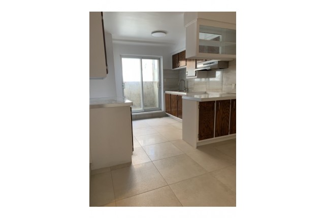 Plex 4 1/2 St-Léonard 1 600 $/mois. Appartement à louer St-Léonard