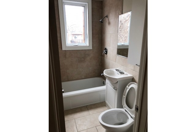 Plex 4 1/2 Nouveau-Rosemont et Mercier 1 350 $/mois. Appartement à louer Nouveau-Rosemont et Mercier
