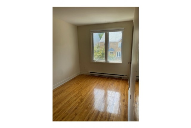 Mercier and Nouveau-Rosemont Plex 3 b. $0/month. Apartment for rent in Mercier and Nouveau-Rosemont