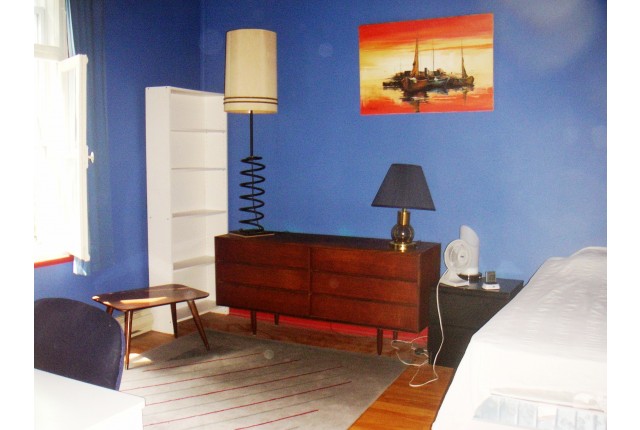Notre-Dame-de-Grace Plex 4+ b. $800/month. Apartment for rent in Notre-Dame-de-Grace