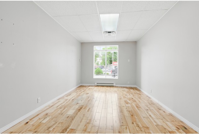 Bureau (1834 pi2) Joliette 3 365 $/mois. Appartement à louer Joliette