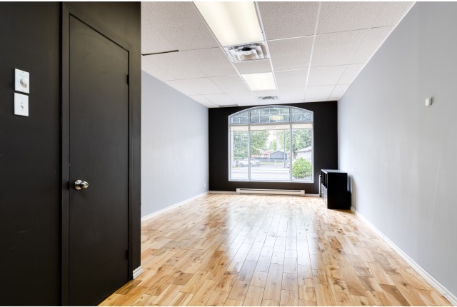 Bureau (1834 pi2) Joliette 3 365 $/mois. Appartement à louer Joliette