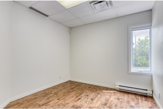 Bureau (1834 pi2) Joliette 3 365 $/mois. Appartement à louer Joliette
