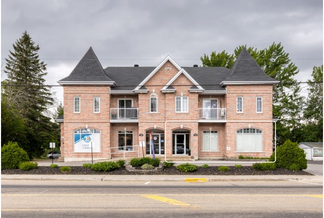 Bureau (1834 pi2) Joliette 3 365 $/mois. Appartement à louer Joliette