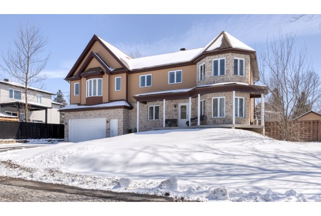 Maison 6 1/2 Lanaudière 4 000 $/mois. Appartement à louer Lanaudière