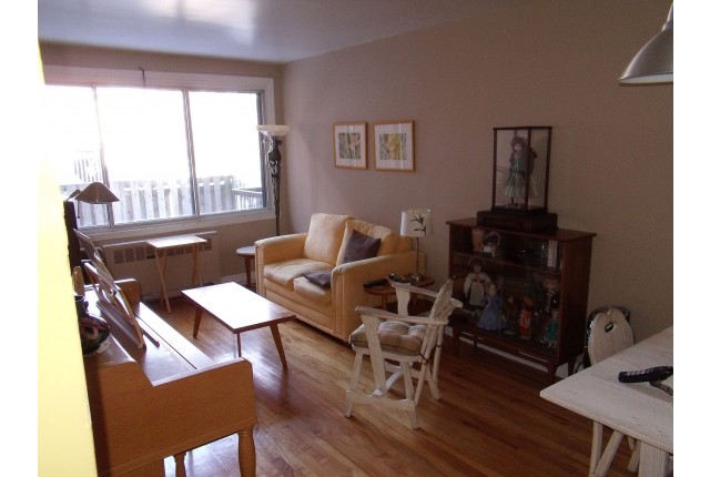 Appartement 4 1/2 Côte-des-Neiges 1 500 $/mois. Appartement à louer Côte-des-Neiges
