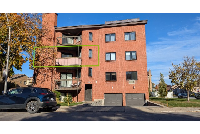 Condo 4 1/2 Vimont et Auteuil 1 950 $/mois. Appartement à louer Vimont et Auteuil