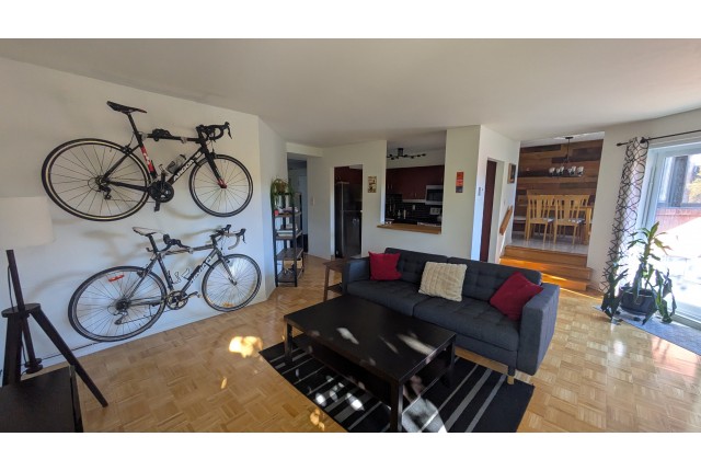 Condo 4 1/2 Vimont et Auteuil 1 950 $/mois. Appartement à louer Vimont et Auteuil