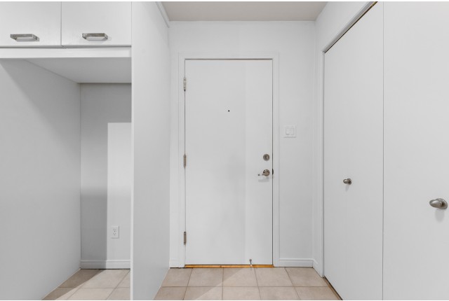 Chateauguay Apartment 1-2 b. $1,575/month. Apartment for rent in Chateauguay