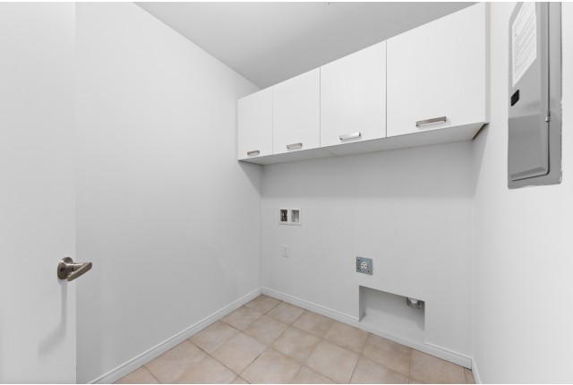 Chateauguay Apartment 1-2 b. $1,575/month. Apartment for rent in Chateauguay