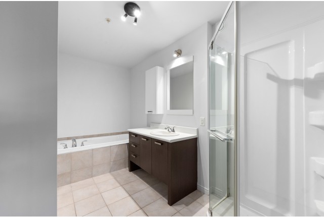 Chateauguay Apartment 1-2 b. $1,575/month. Apartment for rent in Chateauguay