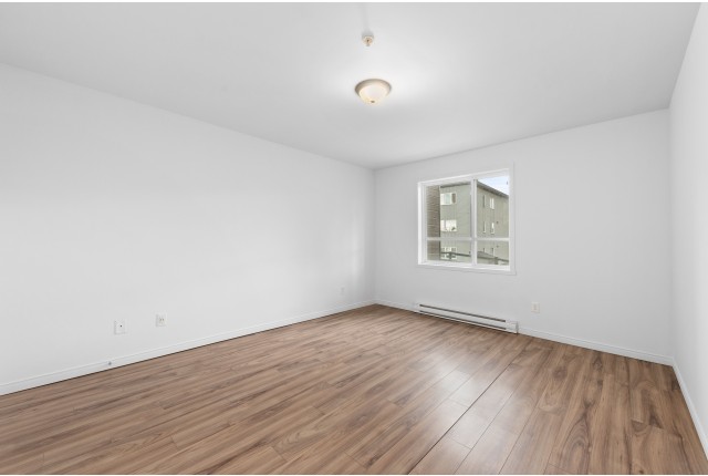 Chateauguay Apartment 1-2 b. $1,575/month. Apartment for rent in Chateauguay