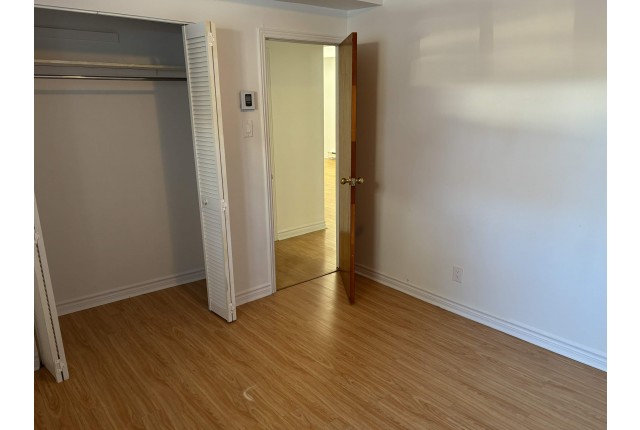 Plex 4 1/2 Nouveau-Rosemont et Mercier 1 200 $/mois. Appartement à louer Nouveau-Rosemont et Mercier
